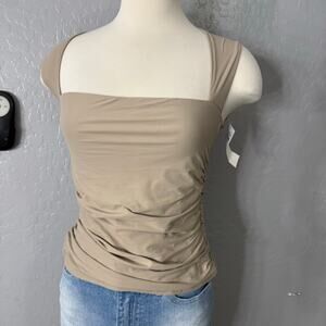 The A&F Ava Soft Matte Seamless Top, Brown, M